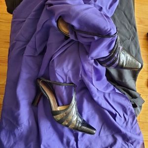 Bellini Black strappy backed high heels size 12 M